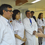 Imagen Ministra de Salud Visita a Paciente con Graves Quemaduras